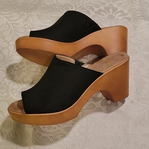 CL by LAUNDRY ALLISON MULE SZ 7